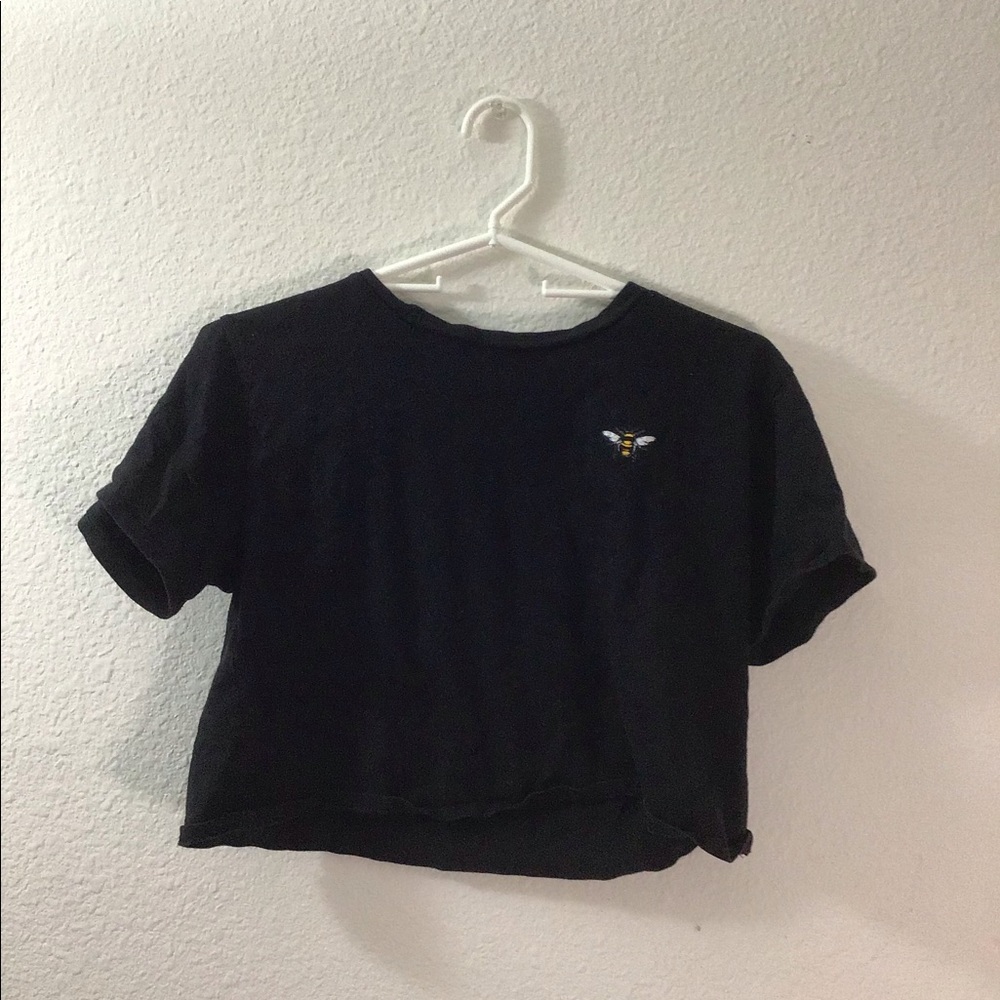 ✰BLACK CROPPED GRAPHIC TEE ✰